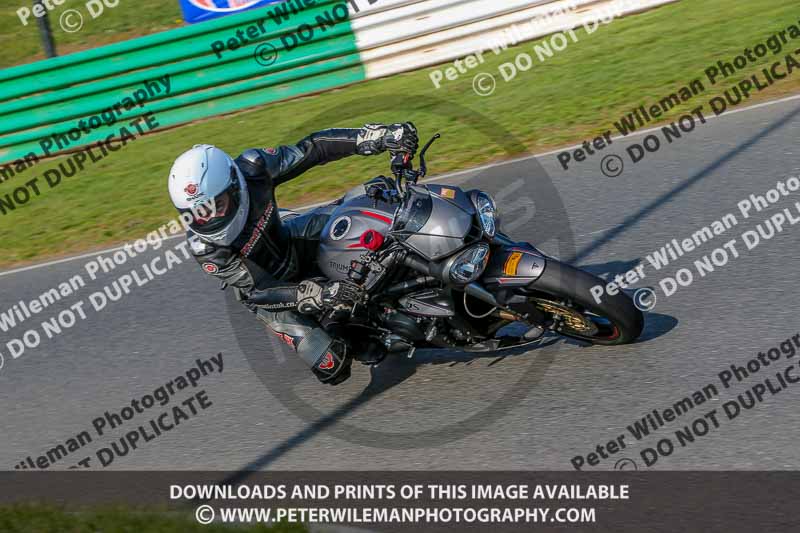PJ Motorsport Photography 2018;enduro digital images;event digital images;eventdigitalimages;mallory park;mallory park photographs;mallory park trackday;mallory park trackday photographs;no limits trackdays;peter wileman photography;racing digital images;trackday digital images;trackday photos